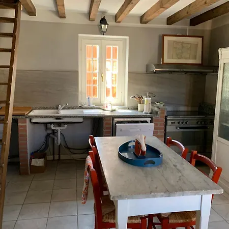 בית נופש Cascina Aguzzafame Carmiano (Emilia-Romagna)